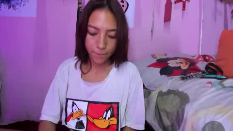 Snapshot of daphneandrade chatting on 02-17-25, 12:59 daphneandrade online show from 02-17-25, 12:59