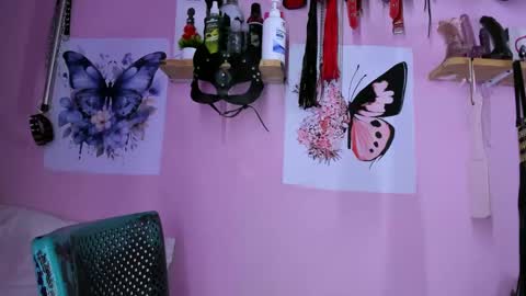 Snapshot of daphneandrade chatting on 02-27-25, 04:21 daphneandrade online show from 02-27-25, 04:21