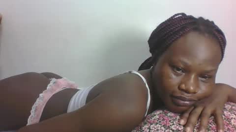 ESTHER online show from 05-02-26, 05:45