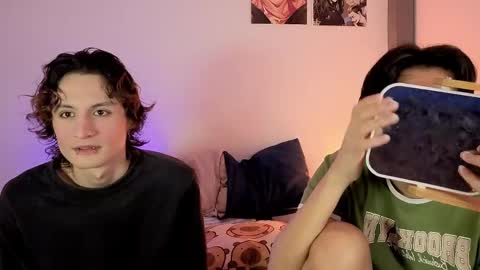 Snapshot of darcy_and_stolas chatting on 05-04-26, 10:28 darcy_and_stolas online show from 05-04-26, 10:28