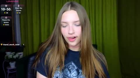 dariaangels online show from 04-10-26, 06:45