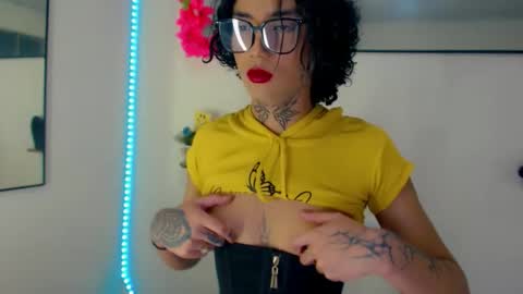 Dary online show from 04-24-26, 10:01