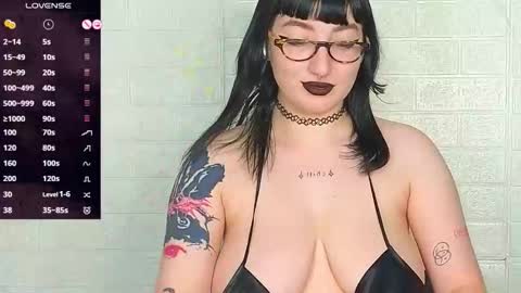 Daria online show from 12-14-25, 01:44