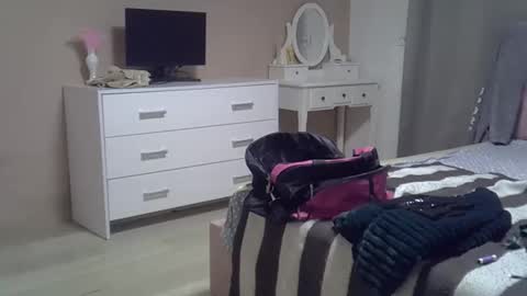 darishechka online show from 11-12-25, 07:35