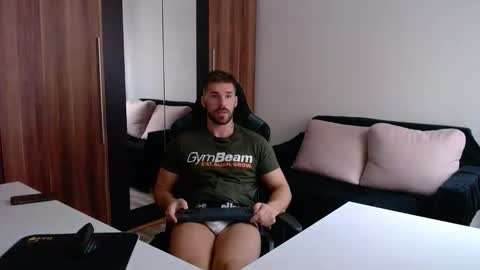 Snapshot of darius_94 chatting on 09-23-25, 07:44 darius_94 online show from 09-23-25, 07:44