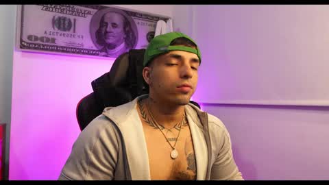 Darius Phoenix  online show from 02-08-25, 04:14