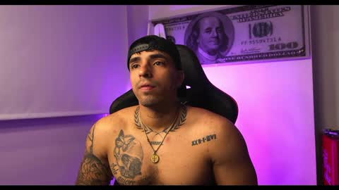 Darius Phoenix  online show from 02-15-25, 05:09