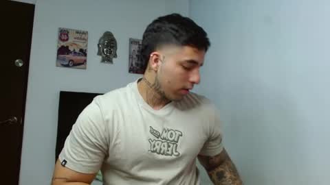 Darius Phoenix  online show from 10-26-25, 10:25