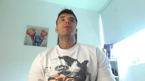 Darius Phoenix  online show from 06-07-26, 06:55