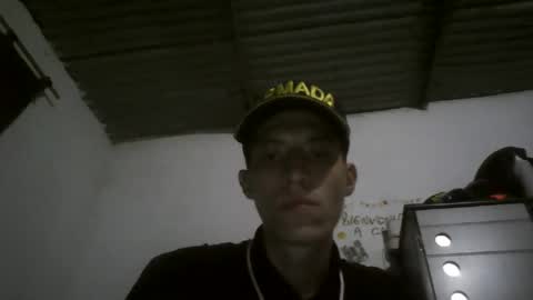 Snapshot of darjhon_m320 chatting on 12-20-25, 01:45 darjhon_m320 online show from 12-20-25, 01:45