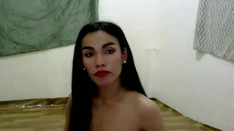 Snapshot of dark_angel000 chatting on 07-25-26, 01:19 Angel000 online show from 07-25-26, 01:19