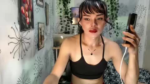 yushico online show from 02-10-25, 01:03