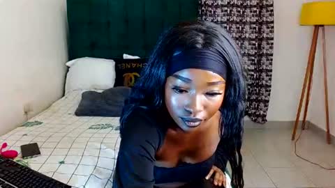 Snapshot of dark_chocolate0 chatting on 07-04-26, 04:51 becky online show from 07-04-26, 04:51