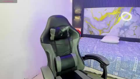 DARCK online show from 03-11-26, 01:06