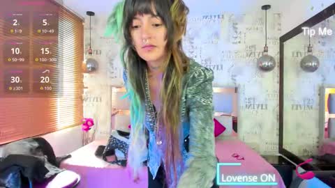 dark_dominika online show from 02-25-26, 01:21