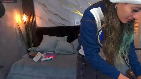 dark_dominika online show from 06-17-26, 12:50