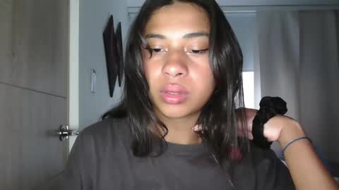 Sofia online show from 10-17-25, 08:44