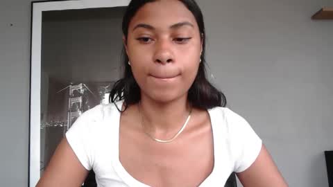 Snapshot of dark_enchantress_ chatting on 01-11-26, 07:19 Sofia online show from 01-11-26, 07:19