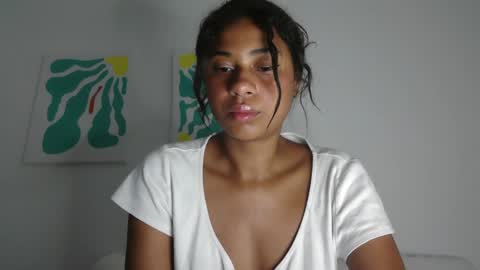 Sofia online show from 03-22-26, 04:05