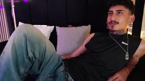 Snapshot of dark_eros_ chatting on 03-03-26, 07:31 Sr. Eros online show from 03-03-26, 07:31