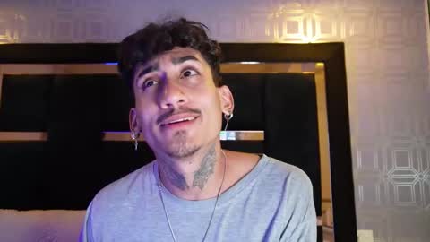 Snapshot of dark_eros_ chatting on 03-20-26, 04:06 Sr. Eros online show from 03-20-26, 04:06