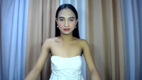 Snapshot of dark_hurohuro19 chatting on 04-27-26, 03:59 LIANNA online show from 04-27-26, 03:59