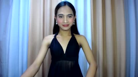 Snapshot of dark_hurohuro19 chatting on 05-12-26, 02:52 LIANNA online show from 05-12-26, 02:52