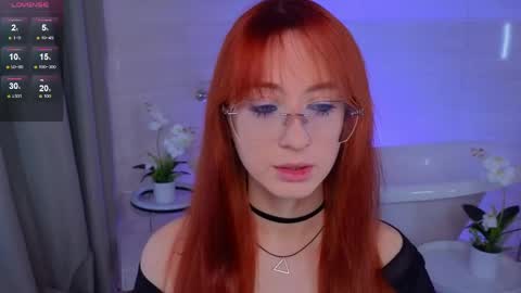 Lola online show from 05-02-26, 01:54
