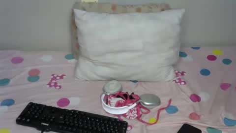 Snapshot of dark_lovly chatting on 09-28-25, 12:43 dark_lovly online show from 09-28-25, 12:43