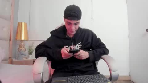 dark_sun333 online show from 11-22-25, 10:53