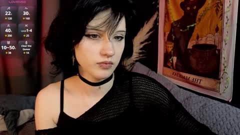 Vamp  online show from 02-08-25, 01:43