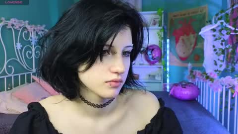 Vamp  online show from 02-21-25, 03:23