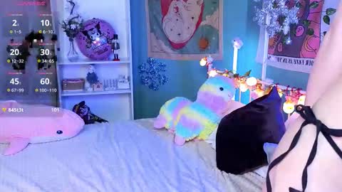 Snapshot of dark_vamp_ chatting on 12-13-25, 07:53 Vamp online show from 12-13-25, 07:53