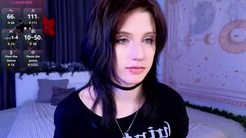 Snapshot of dark_vamp_ chatting on 01-09-26, 08:10 Vamp online show from 01-09-26, 08:10