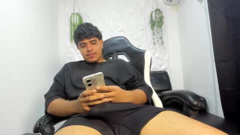 darkalphax01 online show from 03-12-26, 06:03