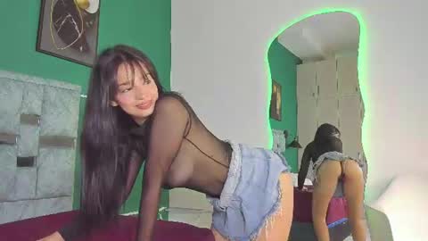 Snapshot of darkangeline chatting on 06-30-26, 12:28 darkangeline online show from 06-30-26, 12:28