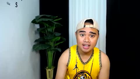 darkash10 online show from 12-13-24, 02:32