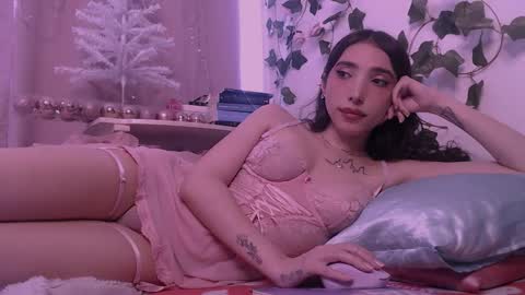  Candy   online show from 11-12-25, 07:03