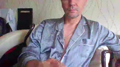 darkdeil online show from 04-12-26, 09:47
