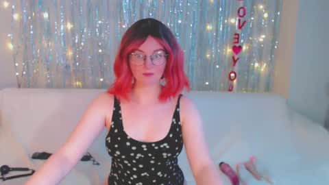 Kelly online show from 12-20-24, 09:54