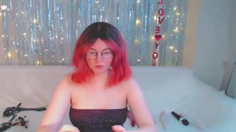 Kelly online show from 01-26-25, 06:17