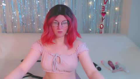 Kelly online show from 02-08-25, 05:18