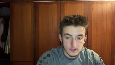 Alex online show from 04-26-26, 07:44