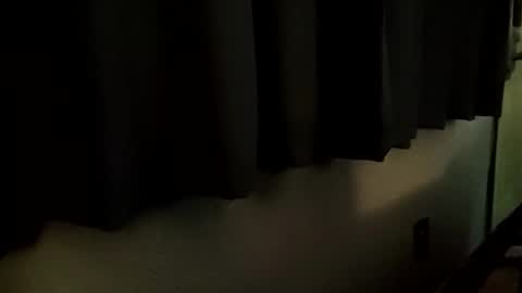 Snapshot of darkkangel444 chatting on 10-20-25, 07:42 DarkkAngel online show from 10-20-25, 07:42