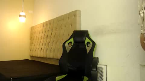 darkknightx01 online show from 10-31-25, 01:17