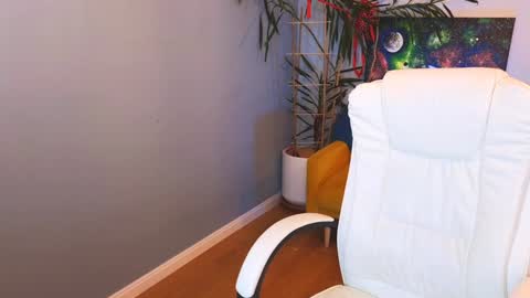 Snapshot of darkmoon____ chatting on 12-02-24, 11:45 darkmoon____ online show from 12-02-24, 11:45