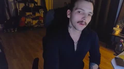 darknovelclown online show from 03-17-26, 05:38