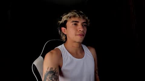 Snapshot of darkodark0 chatting on 03-02-26, 06:47 Darko online show from 03-02-26, 06:47