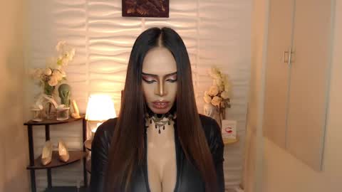 HAPPY BIRTHDAY MISTRESS MADRIANA online show from 12-16-24, 06:32