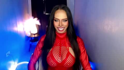 HAPPY BIRTHDAY MISTRESS MADRIANA online show from 04-02-26, 11:24